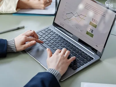 So sánh chi tiết các dòng Dell Precision 3000, 5000, 7000 Series (2025)