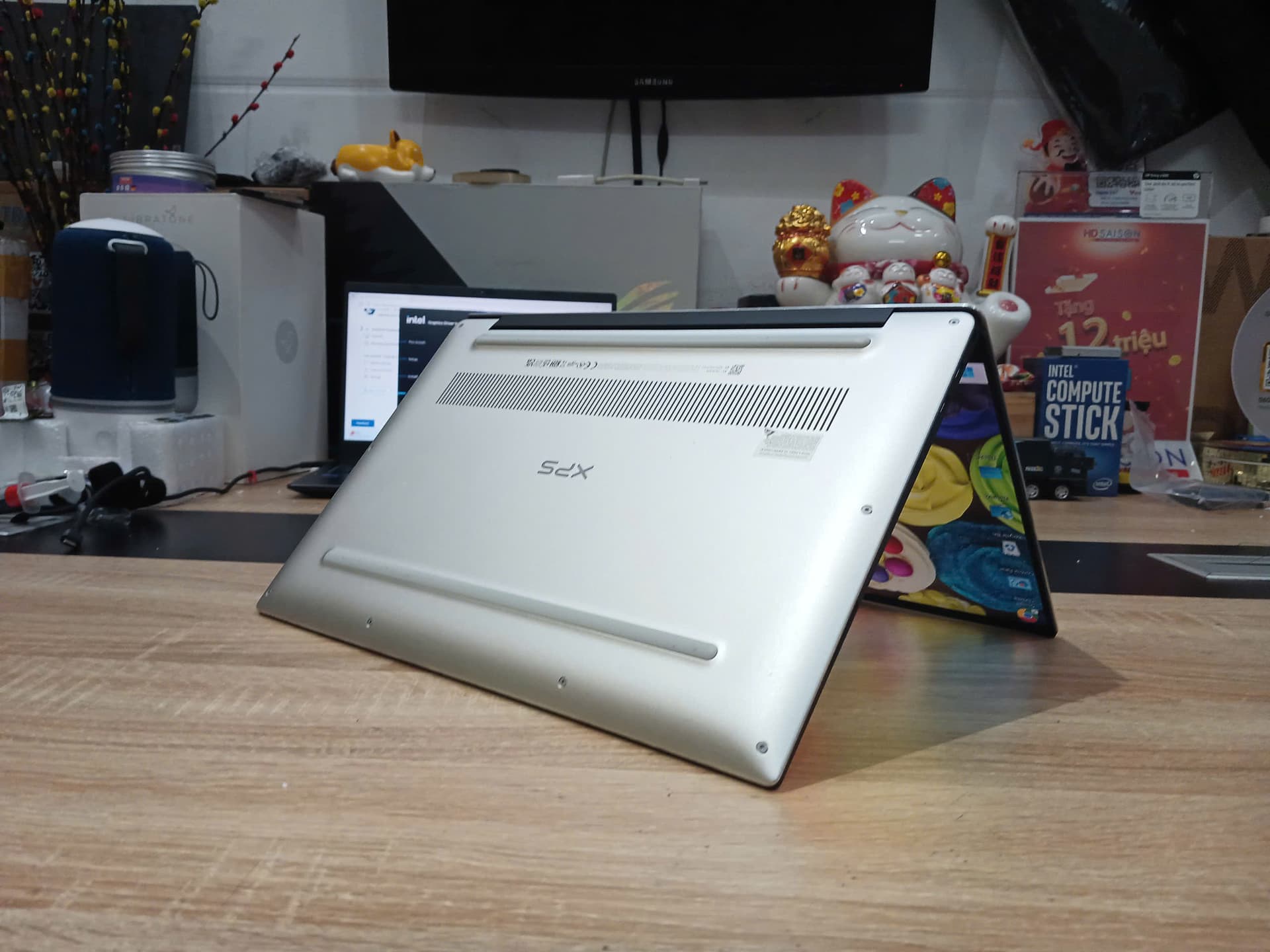 Laptop Dell XPS 13 9305 Core i5 | Giá Tốt, LikeNew