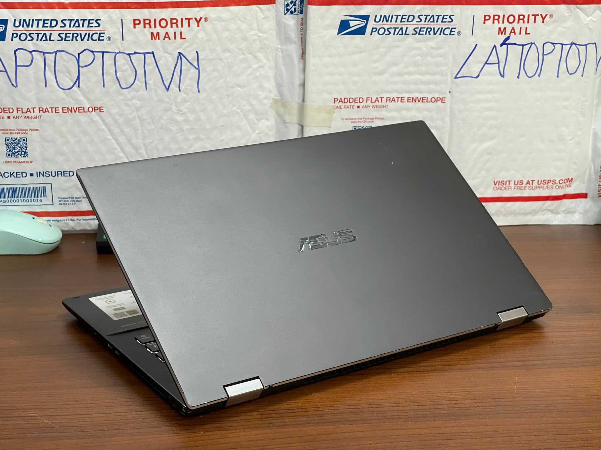 ASUS ZENBOOK FLIP 15 UX564 I7 1165G7/ RAM 16GB/ SSD 512GB/ FHD TRÀN VIỀN/ CẢM ỨNG LẬT XOAY/ VGA GTX 1650