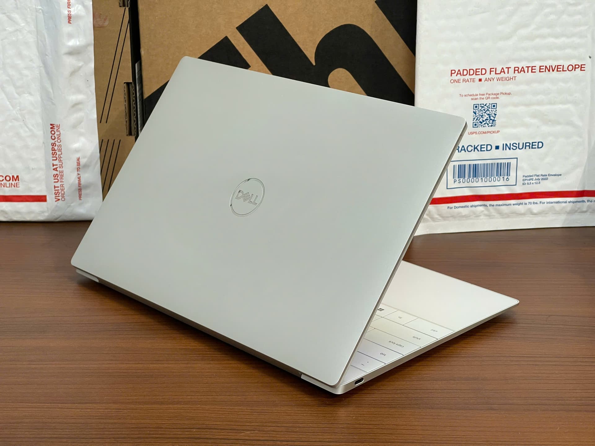 Laptop Dell XPS 13 Plus 9320 Core i7 1360P RAM 16GB SSD 512GB 13inch Oled 3.5K Cảm Ứng
