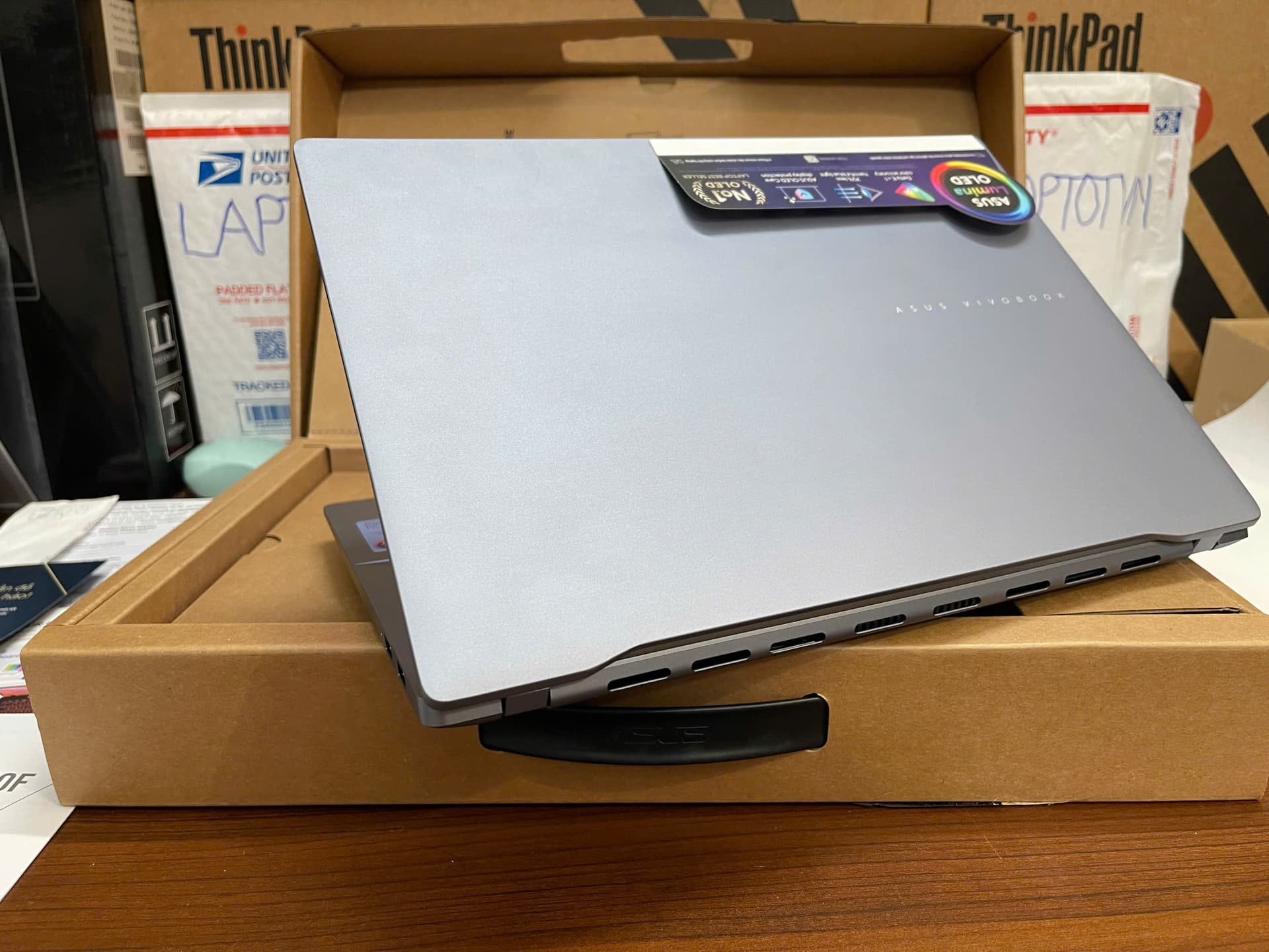 Laptop Asus VivoBook S14 S435E