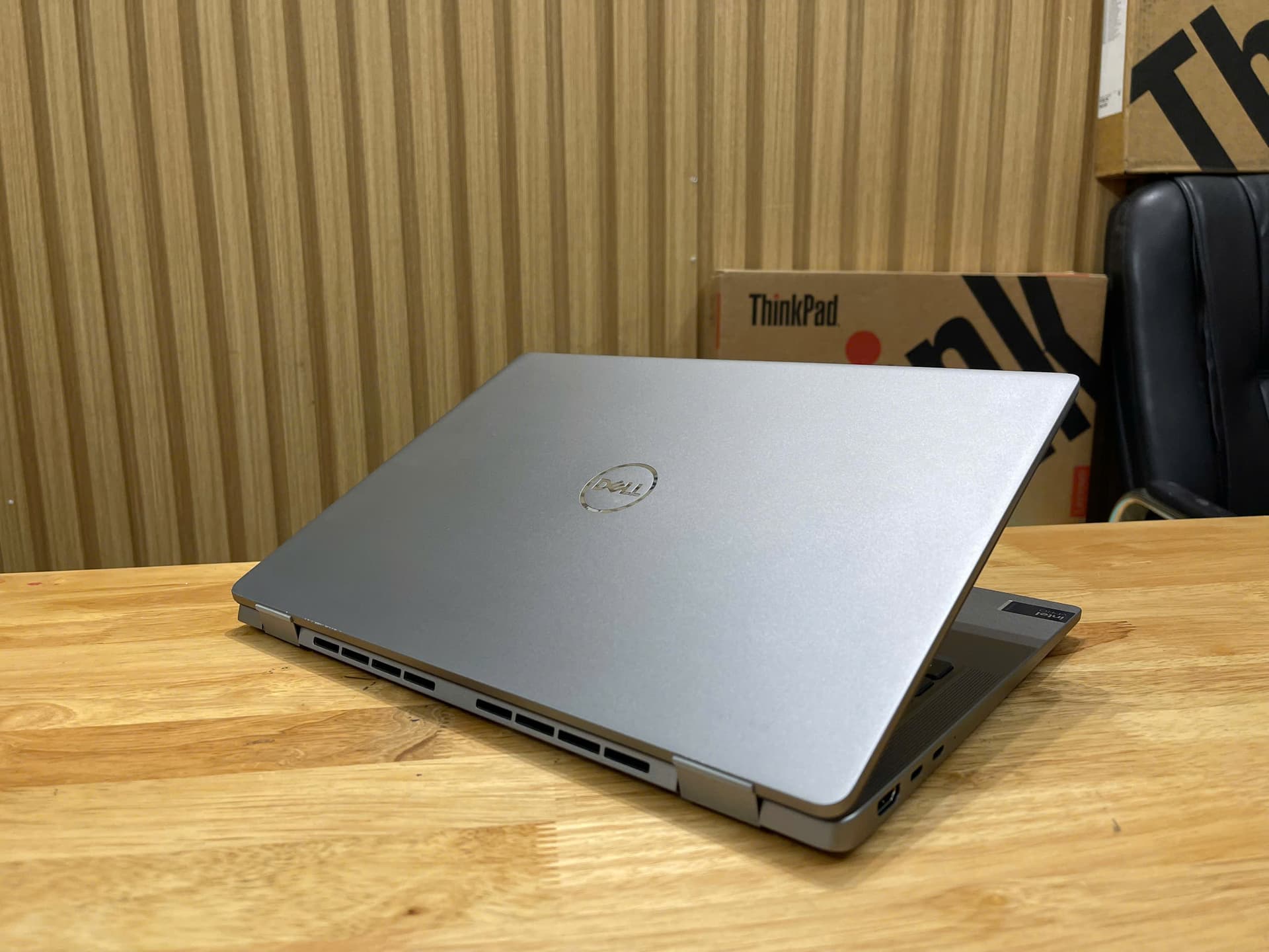 Laptop DELL Latitude 7450 (2024) - CORE ULTRA 5 135U