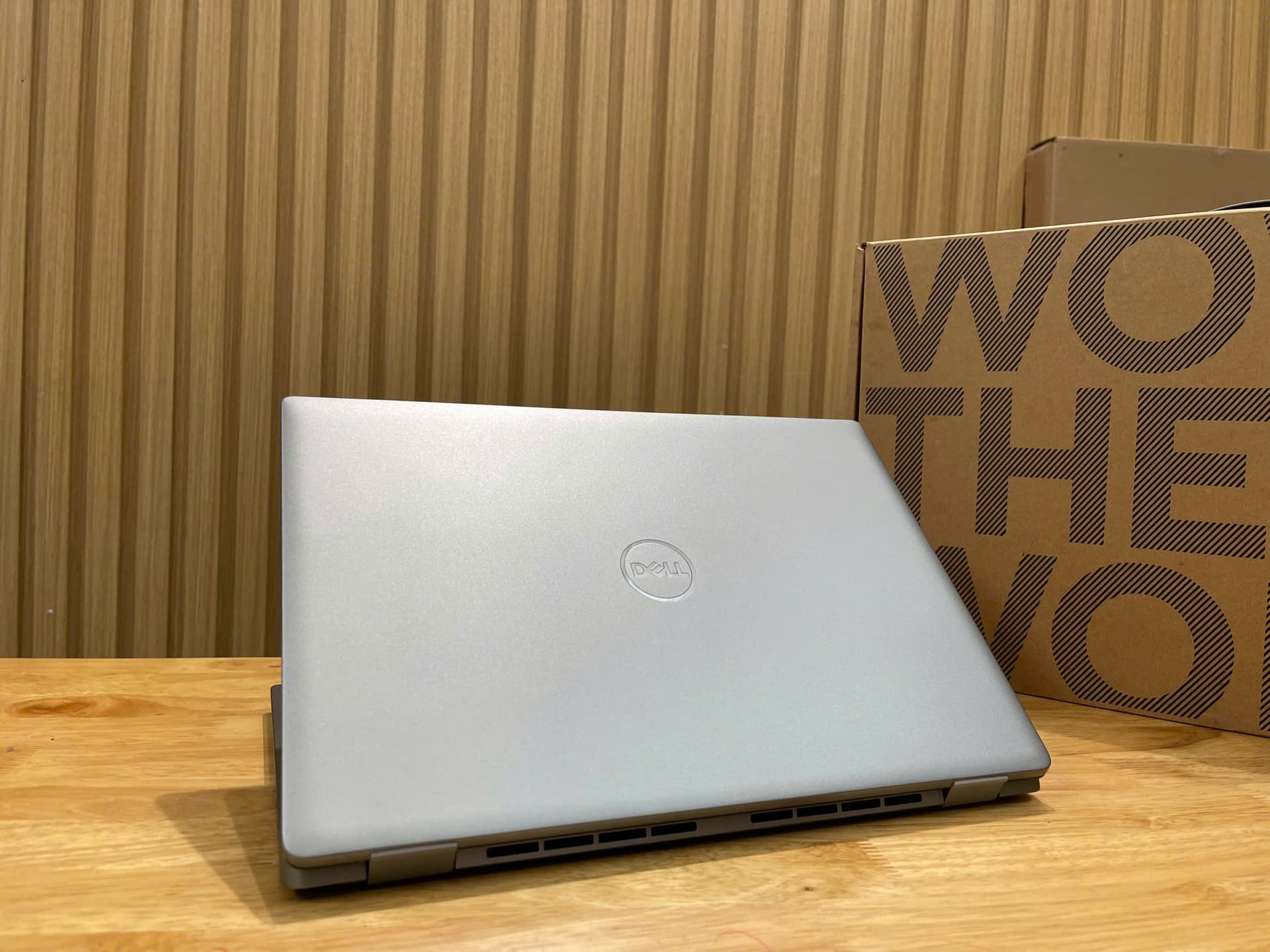 Laptop DELL Latitude 7440