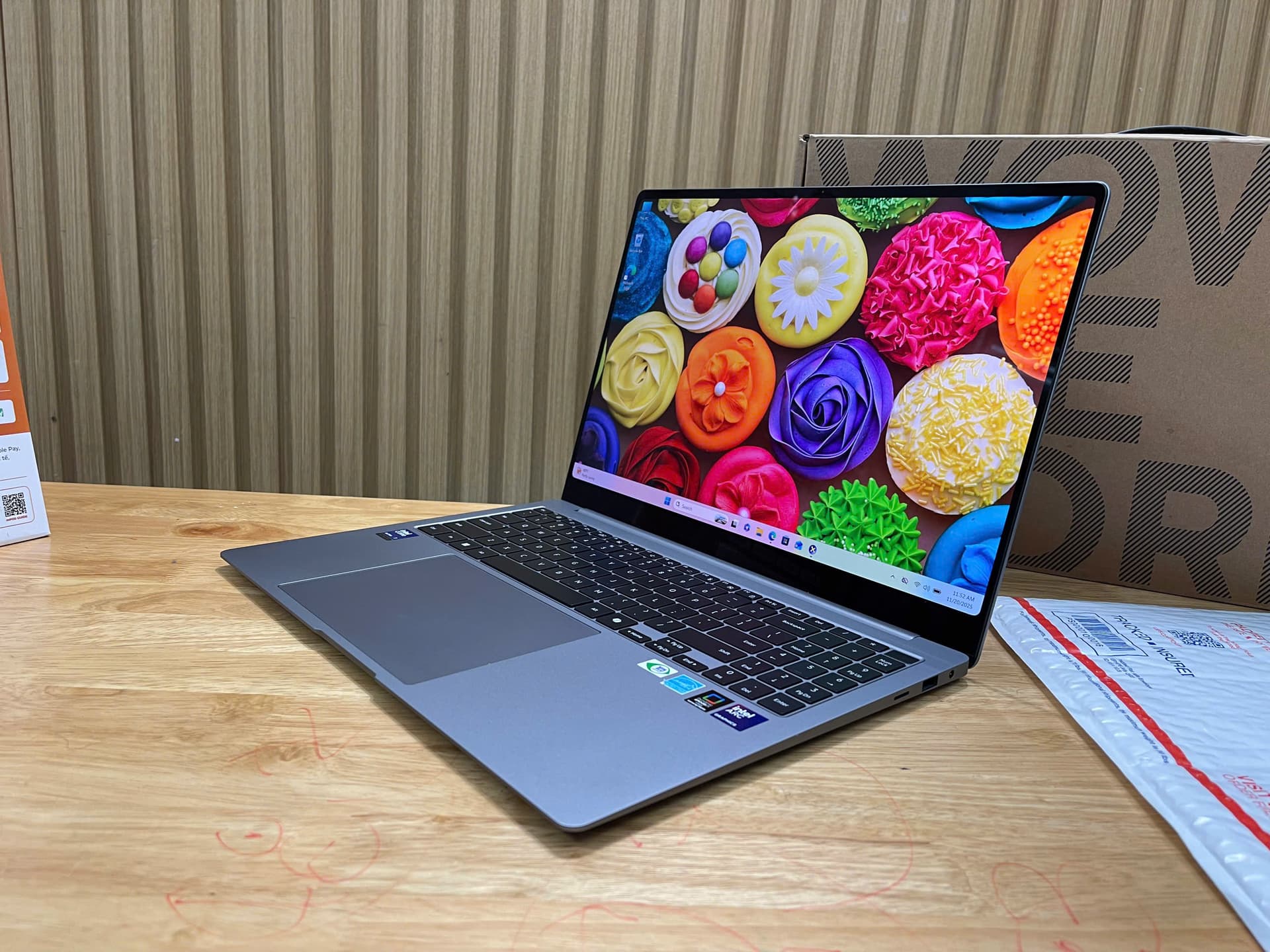 Samsung Galaxy Book 5 Pro 16 (2025) Core Ultra 7  258V