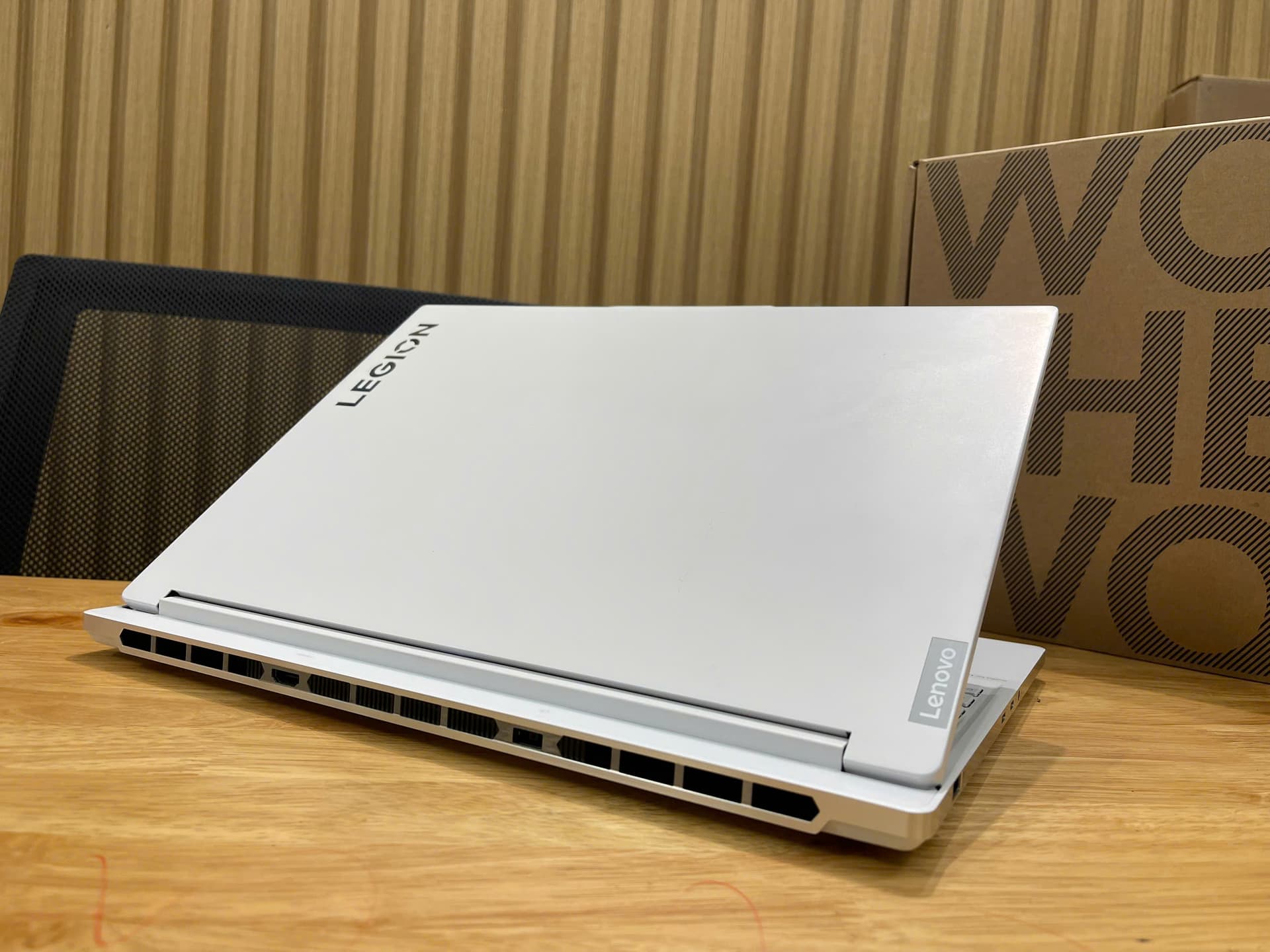 LENOVO LEGION 7 2024 I7 14700HX