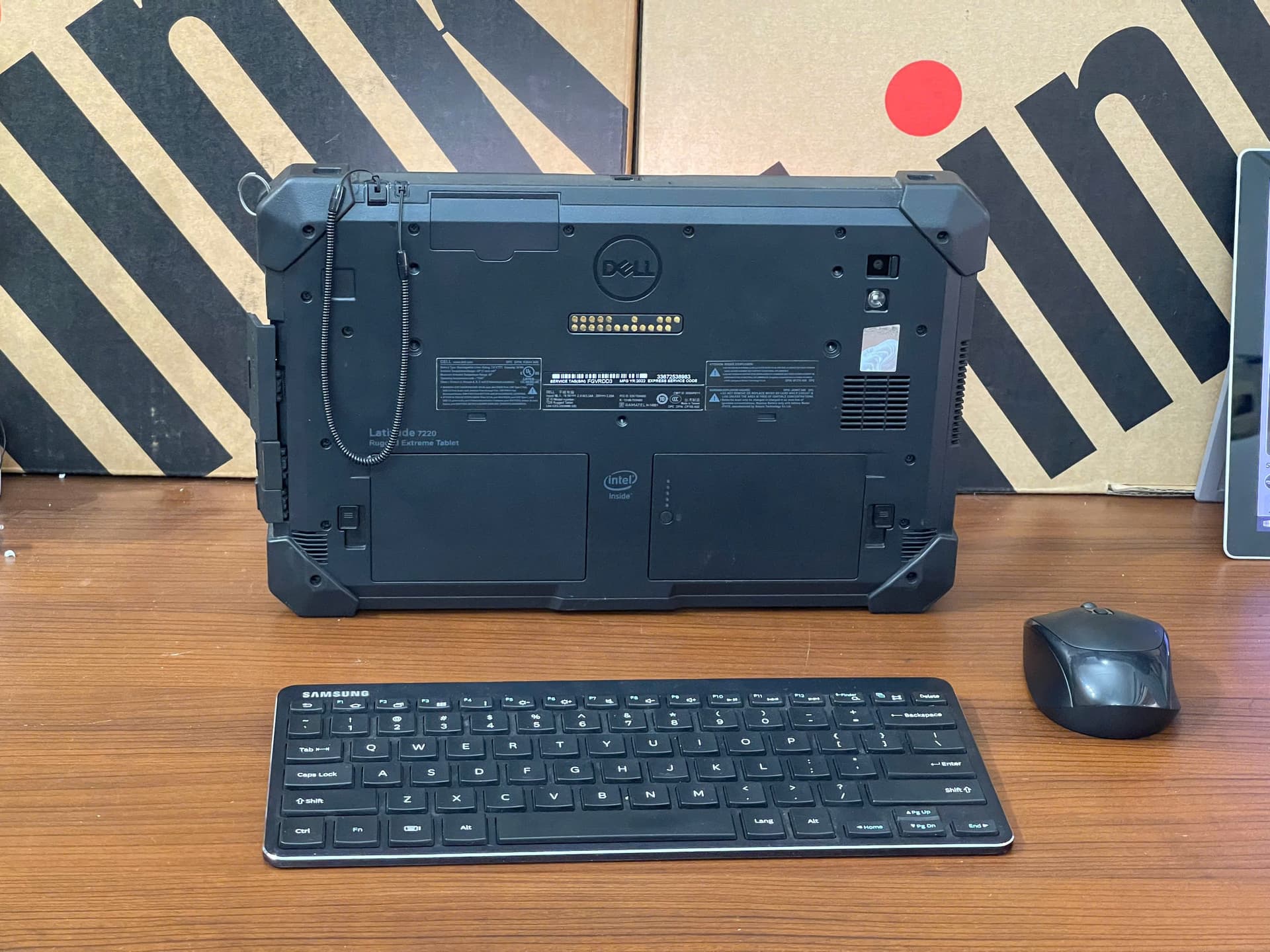 Dell  Tablet 7220, Core i3-8145U/ 8GB/256GB/ Intel UHD Graphics 620/ 11.6” FHD Touch 1000nits