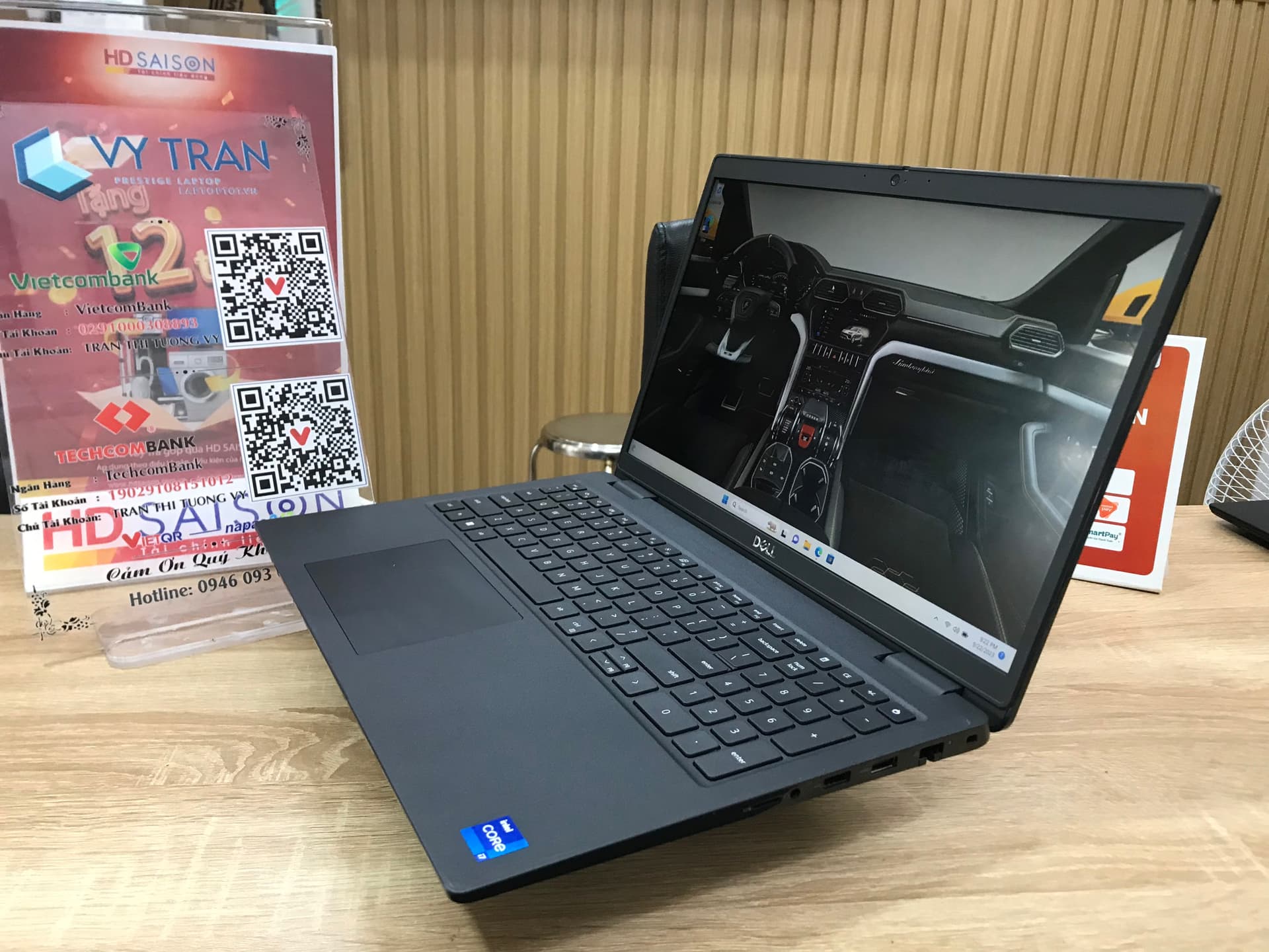 DELL Latitude 3520 i7 11th 16GB 512GB 15.6 FHD DELL Latitude 3520 i7 11th 16GB 512GB 15.6 FHD