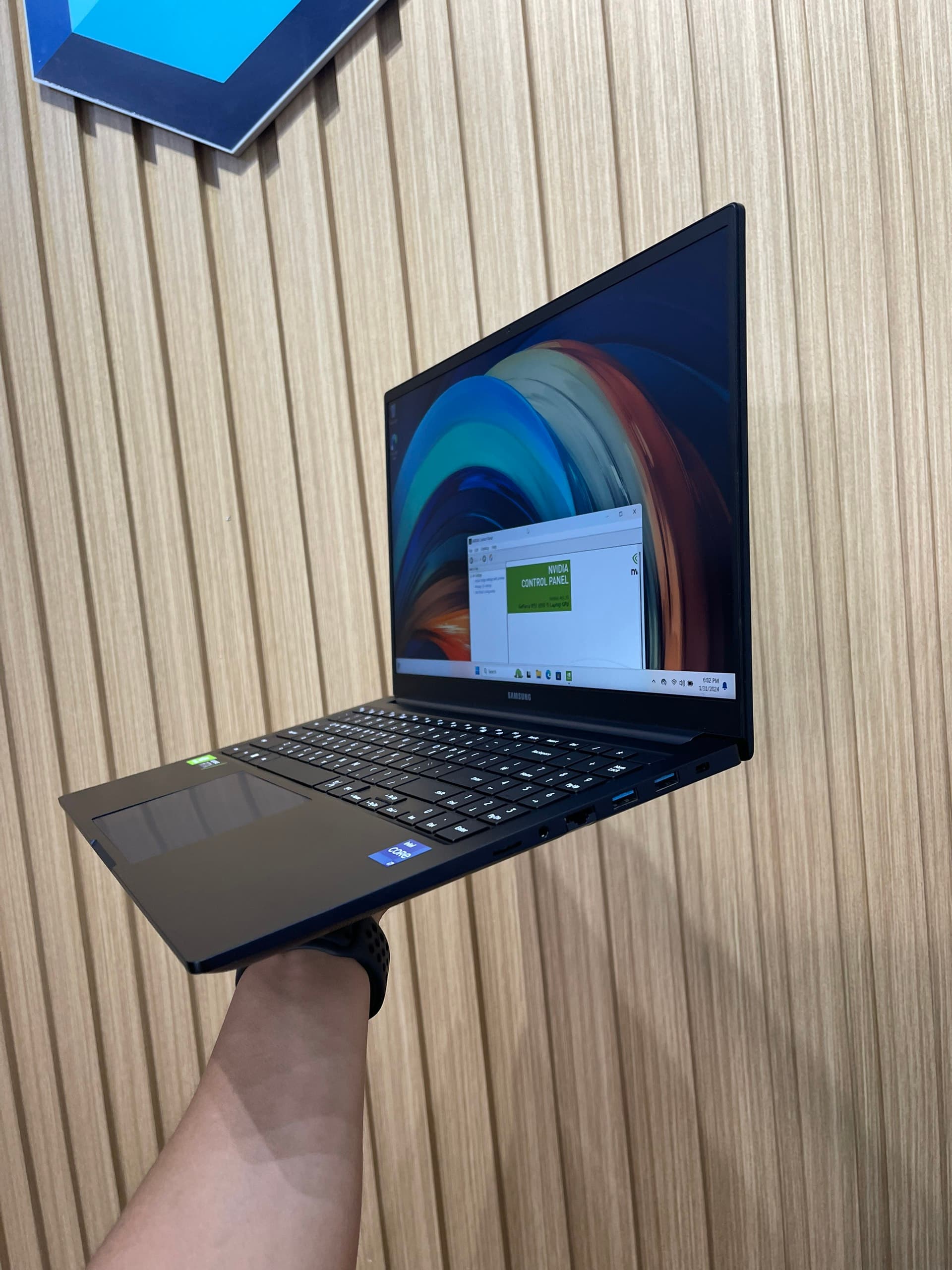 Samsung NT761 i7 11850H 32GB RTX 3050Ti 2023 Samsung NT761 i7 11850H 32GB RTX 3050Ti 2023