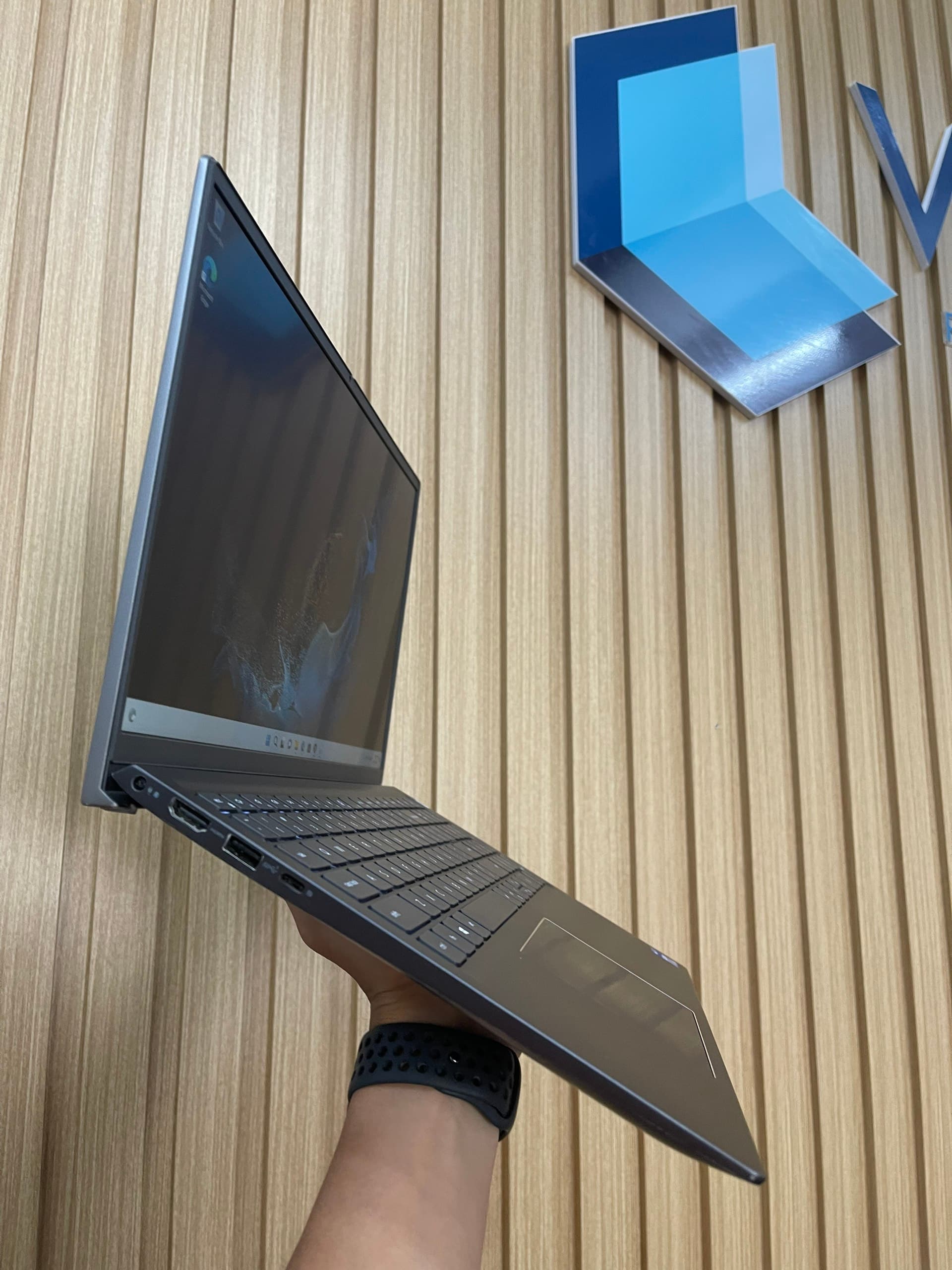 Dell Vostro 5510 Dell Vostro 5510