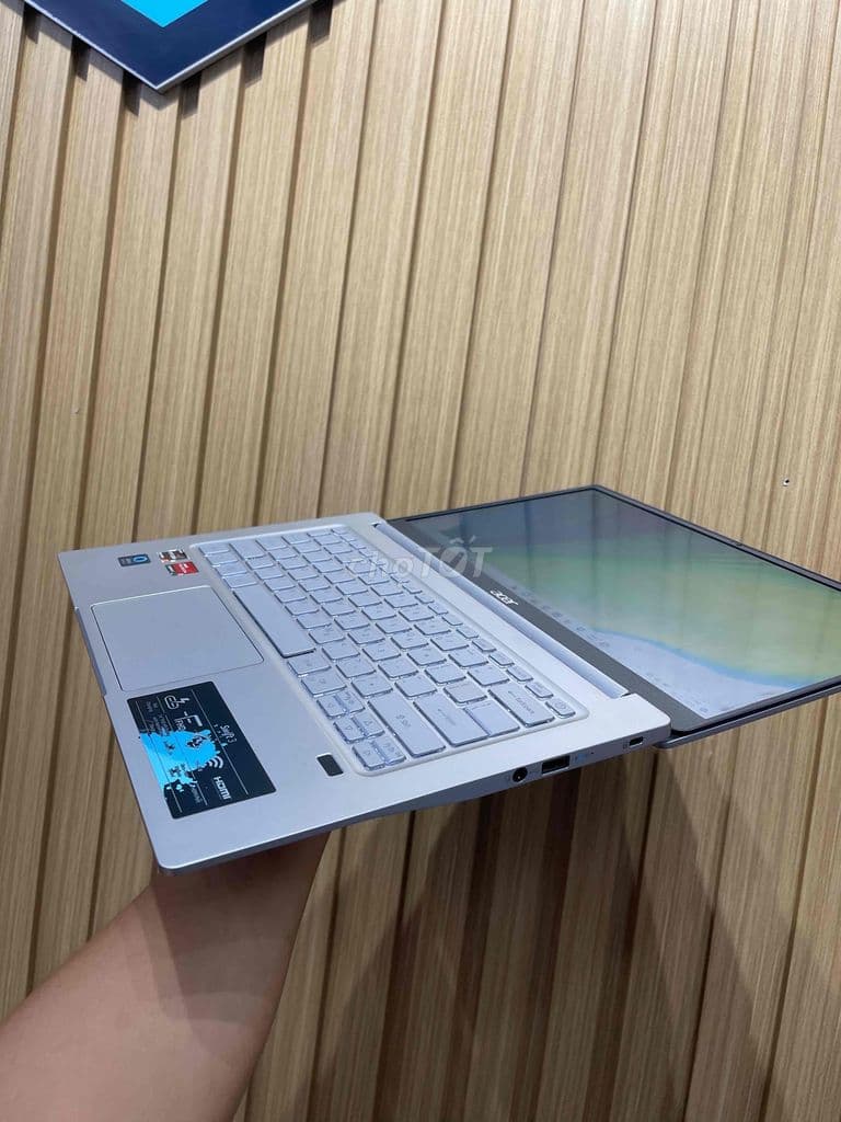 Laptop Acer Swift SF314-42 Ryzen 7 4700U, Cũ Đẹp, Giá Tốt Laptop Acer Swift SF314-42 Ryzen 7 4700U, Cũ Đẹp, Giá Tốt
