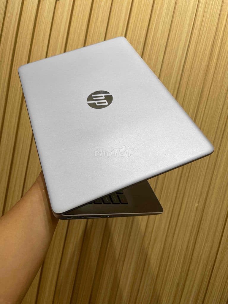 HP 14 Ryzen 3 HP 14 Ryzen 3