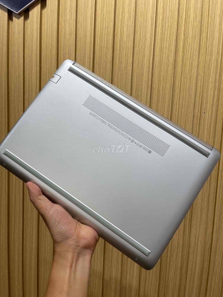 HP 14 Ryzen 3 HP 14 Ryzen 3