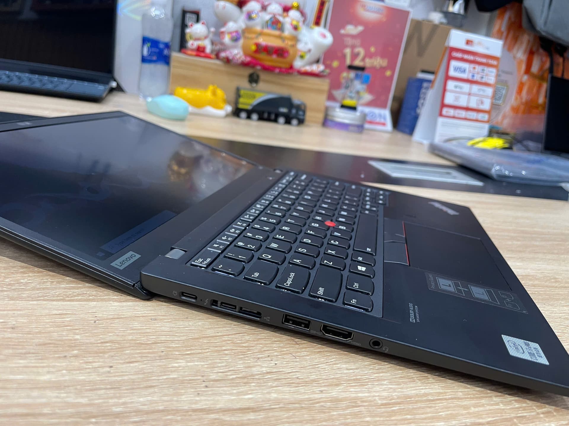 LENOVO THINKPAD X13 GEN 1 i5 10210U/ RAM 8GB/ SSD 256GB LENOVO THINKPAD X13 GEN 1 i5 10210U/ RAM 8GB/ SSD 256GB