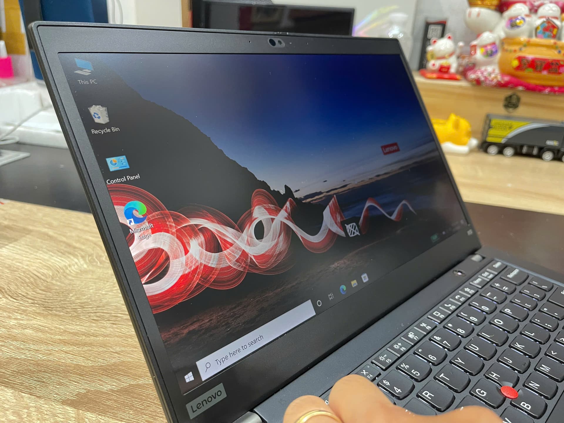 LENOVO THINKPAD X13 GEN 1 i5 10210U/ RAM 8GB/ SSD 256GB LENOVO THINKPAD X13 GEN 1 i5 10210U/ RAM 8GB/ SSD 256GB