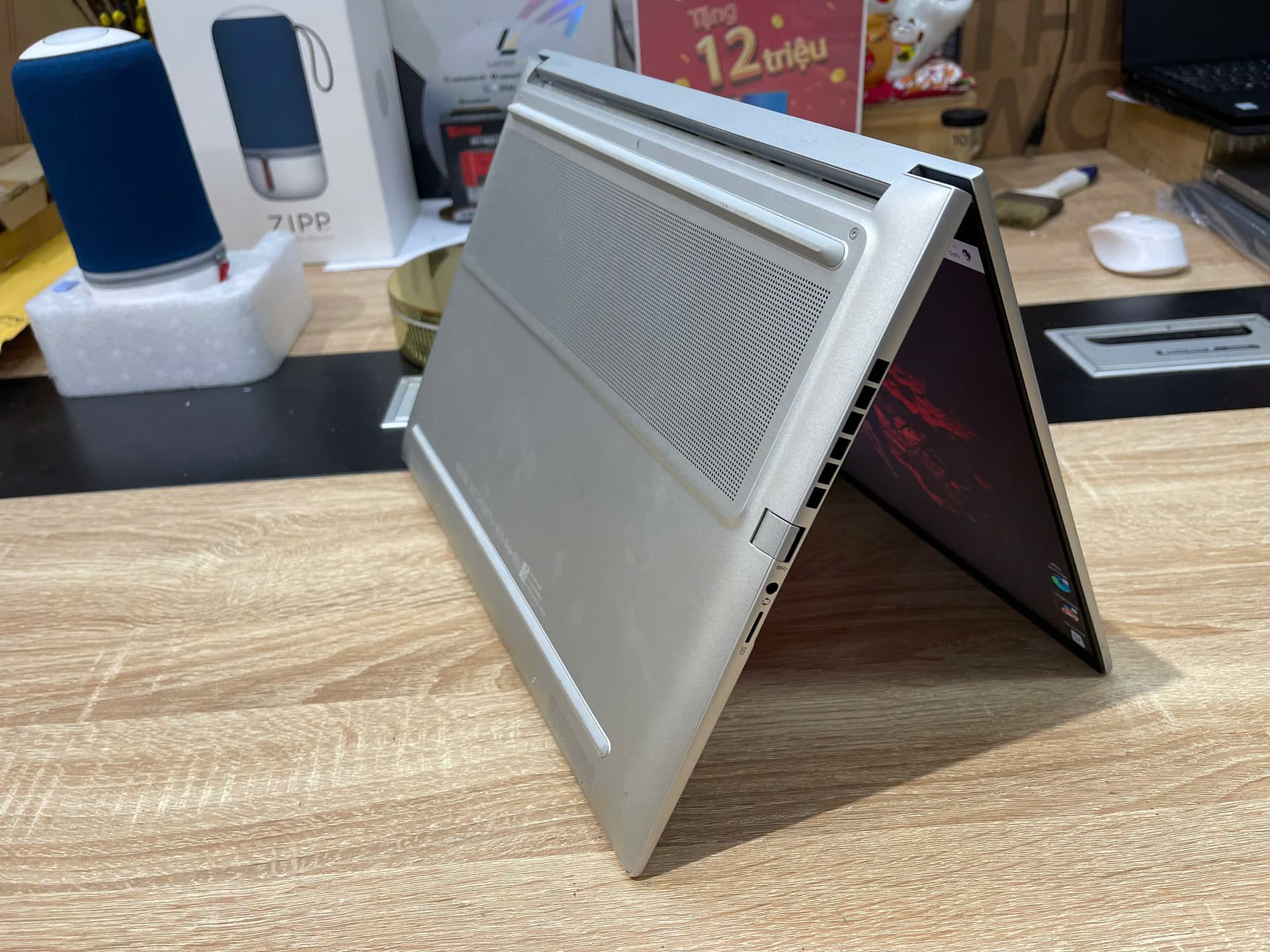 HP Envy 16 i7 13700H RTX 4060 16 QHD 120Hz HP Envy 16 i7 13700H RTX 4060 16 QHD 120Hz