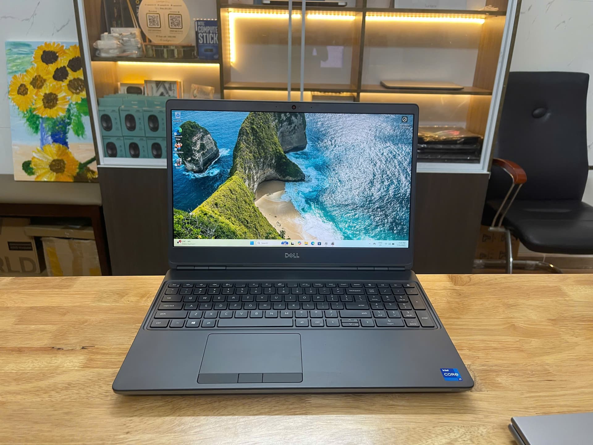 DELL PRECISION 7560 I7 INTEL UHD