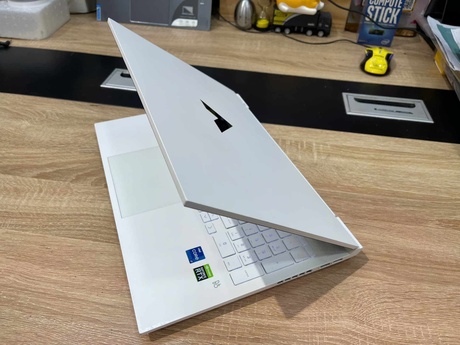 Laptop cũ HP Victus 16 Core i7-12700H/ GeForce RTX™ 3060/ 16GB/ 512GB/ 16 FHD 144Hz Laptop cũ HP Victus 16 Core i7-12700H/ GeForce RTX™ 3060/ 16GB/ 512GB/ 16 FHD 144Hz