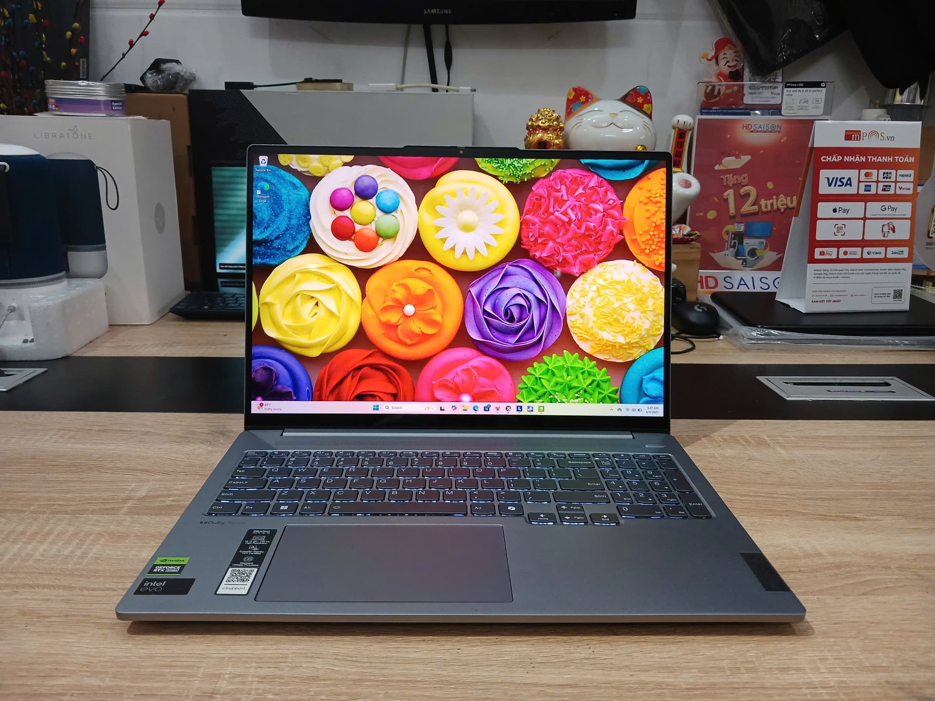 Lenovo IdeaPad Pro 5 Ultra 9 185H 32G RTX 2K 120Hz Lenovo IdeaPad Pro 5 Ultra 9 185H 32G RTX 2K 120Hz