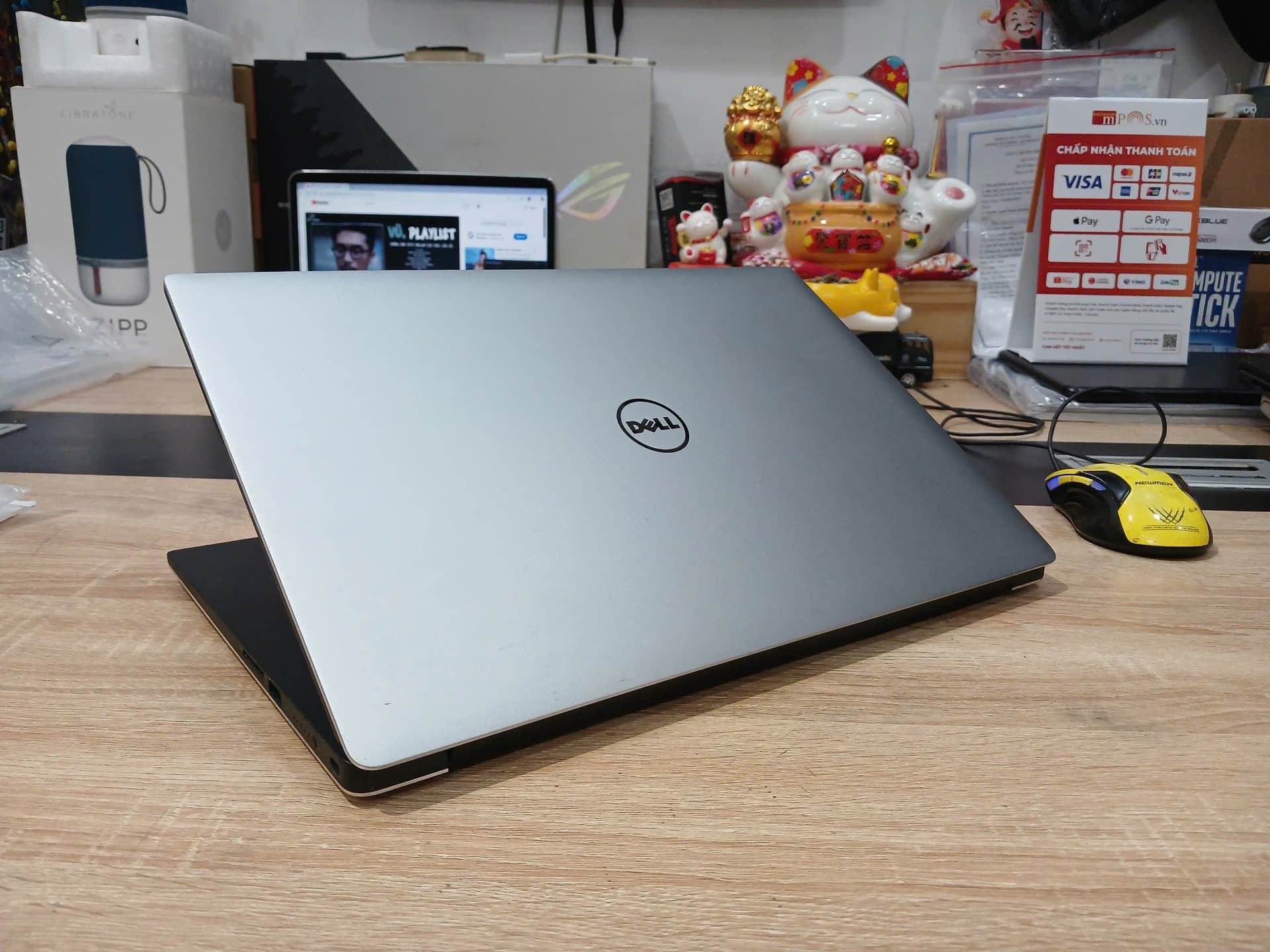 DELL XPS 9560 i7 7700HQ 16G 512G GTX 1050,15.6FHD DELL XPS 9560 i7 7700HQ 16G 512G GTX 1050,15.6FHD